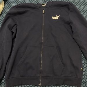 Navy blue Puma sweatshirt